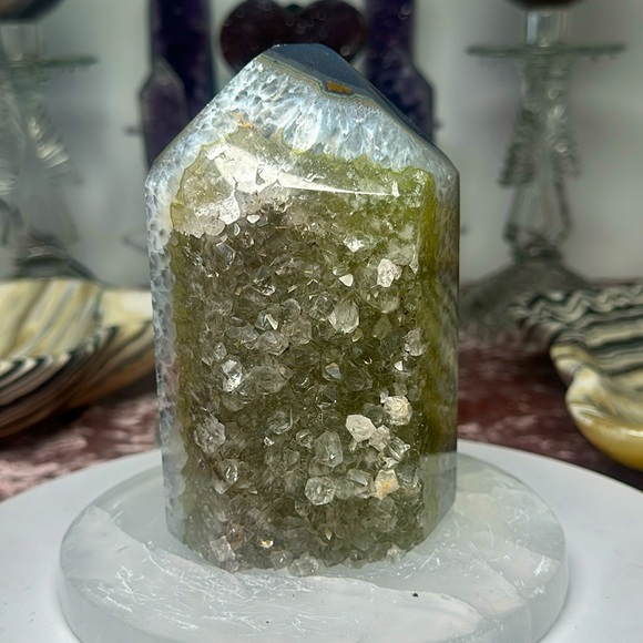 Druzy Agate Tower - DAT01